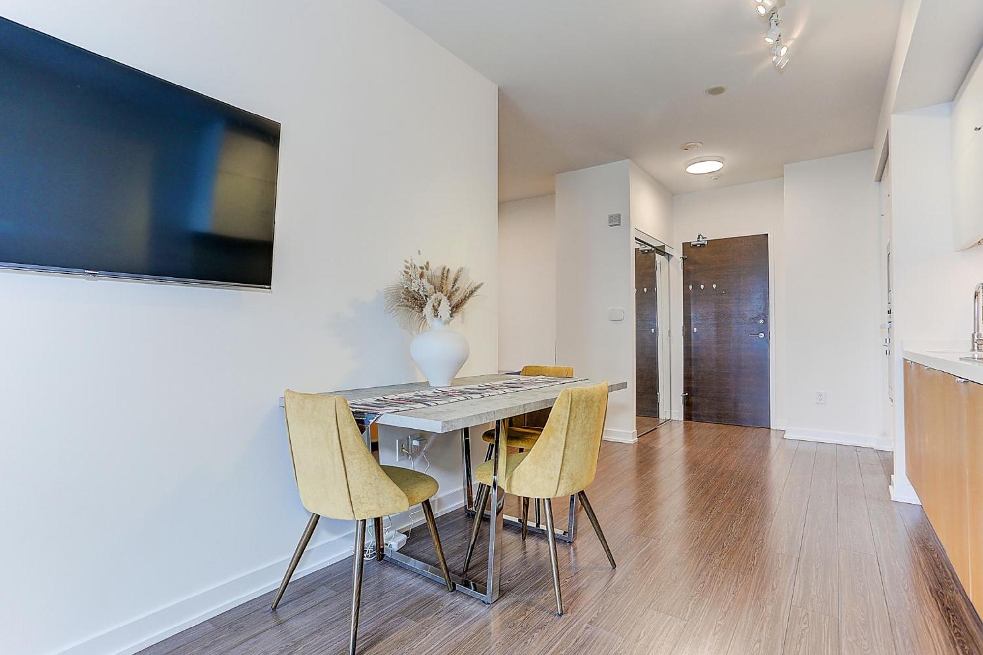 Lakeview Apartments Downtown 多伦多 外观 照片