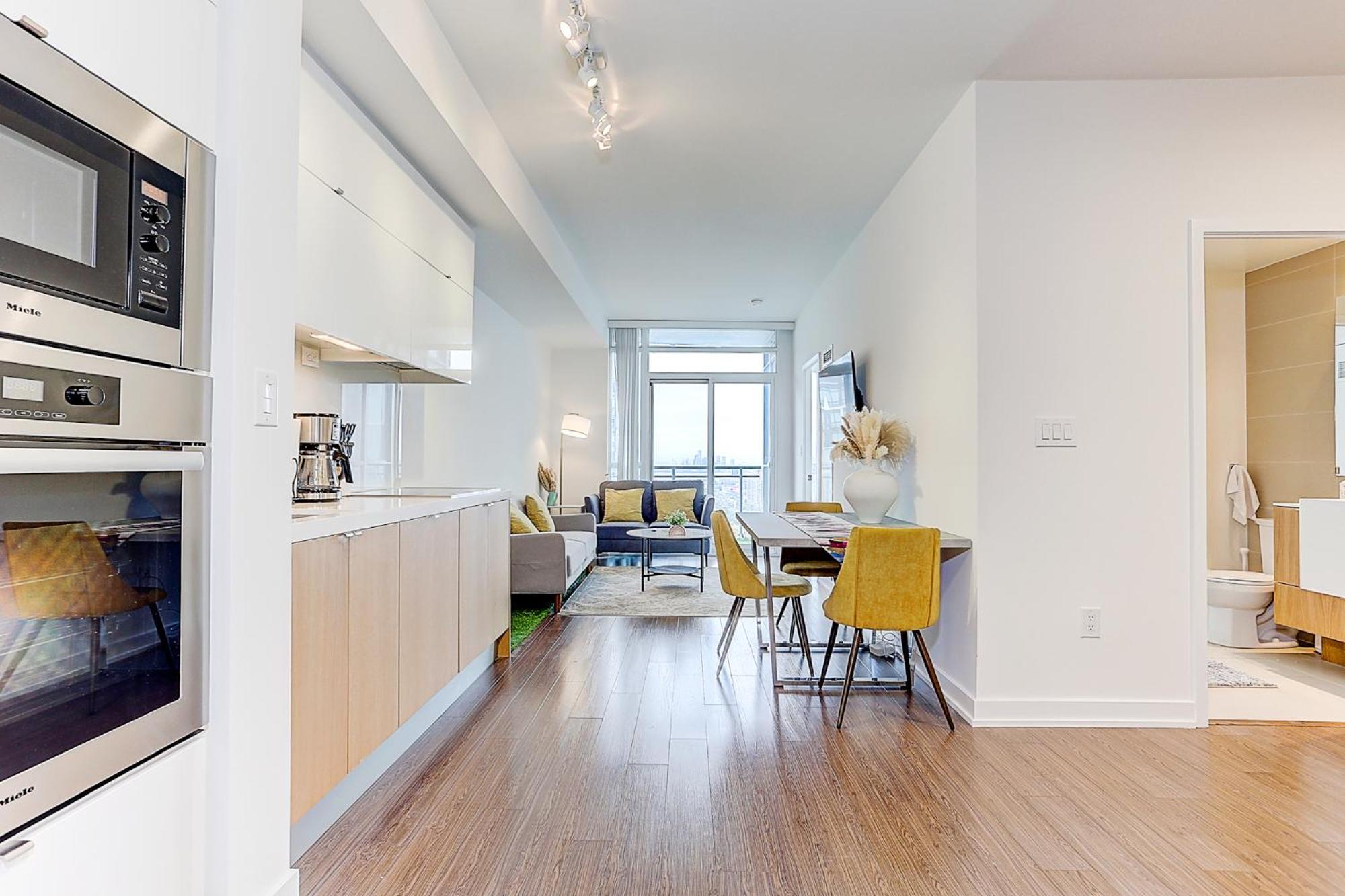 Lakeview Apartments Downtown 多伦多 外观 照片